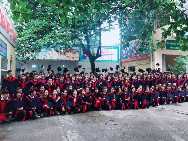 Báo Pháp luật xã hội: Khẳng định sự khác biệt về chất lượng đào tạo của Trường chuyên ngành về Y – Dược”