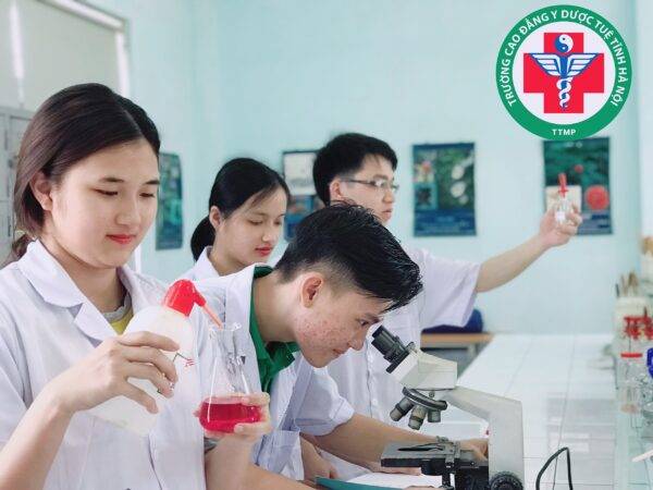 Báo Lao động:  Cao đẳng Y dược Tuệ Tĩnh Hà Nội tăng chỉ tiêu tuyển sinh năm 2019