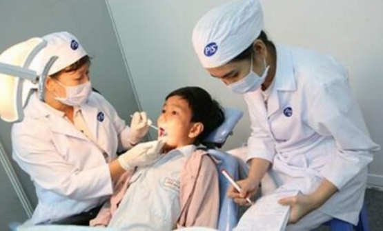 Bệnh sâu răng ở lứa tuổi học đường