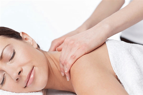Cách xoa bóp bấm huyệt chữa thoái hóa đốt sống cổ nhanh khỏi
