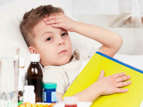 Hướng dẫn sử dụng thuốc kháng sinh đúng cách cho trẻ em