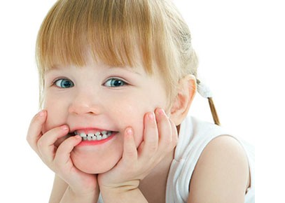Phân biệt được răng sữa và răng vĩnh viễn