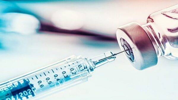 Nên dành thời gian nghỉ ngơi sau khi tiêm vắc xin Covid-19